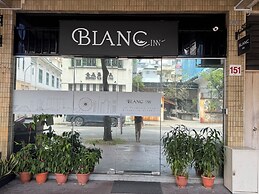 Blanc Inn