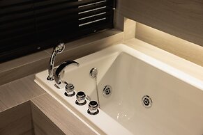 WELLPARK HOTEL