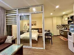 NINE HOUSING Dao Tan