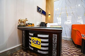 Fabhotel Geeta Bhawan