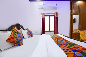 Fabhotel Geeta Bhawan