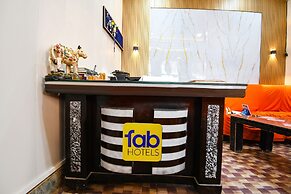 Fabhotel Geeta Bhawan
