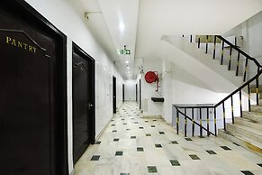 Fabhotel Delhi Darbar