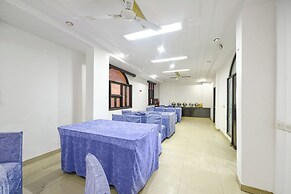Fabhotel Delhi Darbar