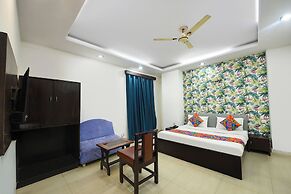 Fabhotel Delhi Darbar