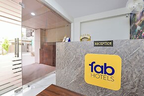 Fabhotel Bungalow 14