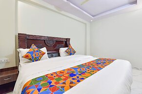 Fabhotel Bungalow 14