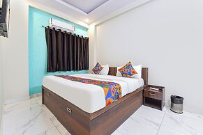 Fabhotel Bungalow 14
