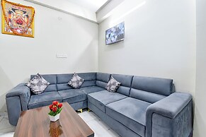 Fabhotel Bungalow 14