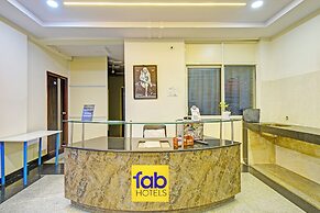 Fabhotel Aig Broholic