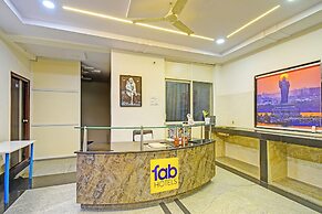 Fabhotel Aig Broholic