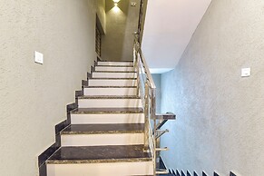 Fabhotel Mahadev Palace