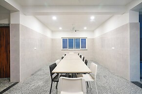 Fabhotel Prime Cozy Prime