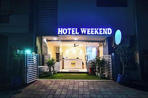 Fabhotel Weekend