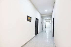 Fabexpress Mapple Suites