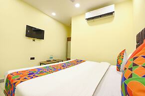 Fabhotel Yash Residency