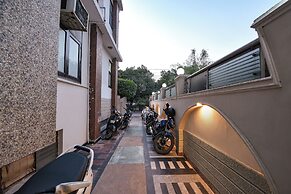 FabExpress The Eden Roc