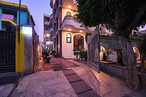 FabExpress The Eden Roc