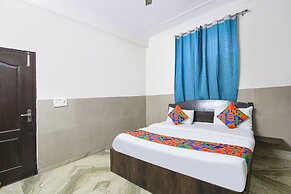 FabExpress The Eden Roc