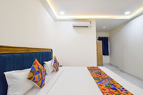 Fabhotel Rr Living Grand