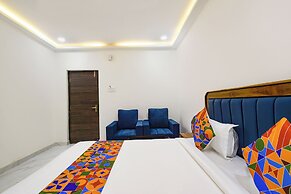 Fabhotel Rr Living Grand