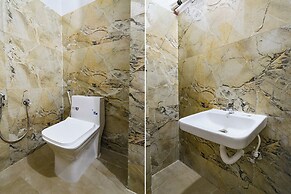 Fabhotel Rr Living Grand