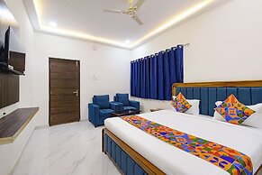 Fabhotel Rr Living Grand