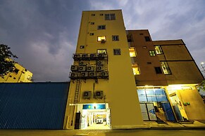 Fabhotel Vk'S Gandimaisamma