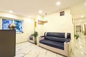 Fabhotel Vk'S Gandimaisamma