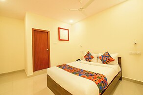 Fabhotel Vk'S Gandimaisamma