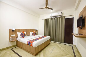 Fabhotel Log Inn Stay