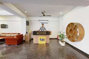 Fabhotel Log Inn Stay