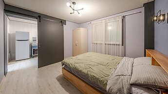 Yeonorang Park Pool Villa in Pohang