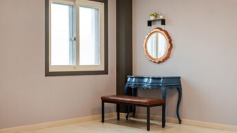 Yeonorang Park Pool Villa in Pohang