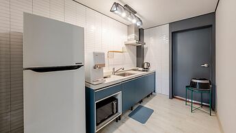 Yeonorang Park Pool Villa in Pohang