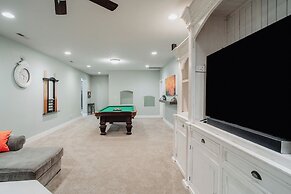 Paradise Village by Cloud Dream Homes