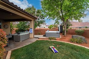 Paradise Village by Cloud Dream Homes