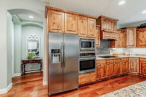 Paradise Village by Cloud Dream Homes