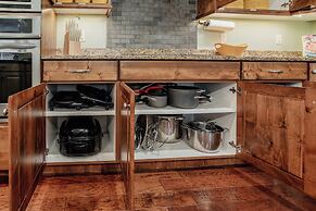 Paradise Village by Cloud Dream Homes