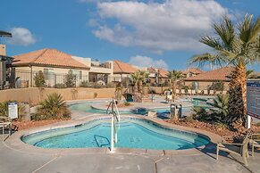 Paradise Village by Cloud Dream Homes