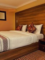 Karen Plains Hotel