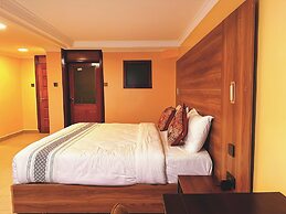 Karen Plains Hotel