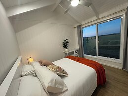 Kingdom Cottages