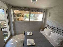 Cassiopeia 2-Beds Lower on Beach w Pool