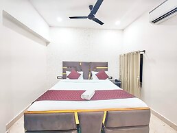 Hotel Ganges Place Varanasi with free AC