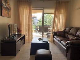 Cassiopeia 1BR Apt on Beach with Pool