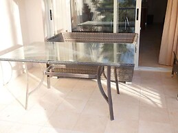 Cassiopeia 1BR Apt on Beach with Pool