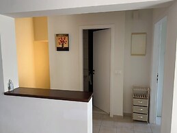 Cassiopeia 1BR Apt on Beach with Pool