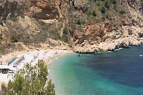 Albatros 4 pax in Bah a de J vea