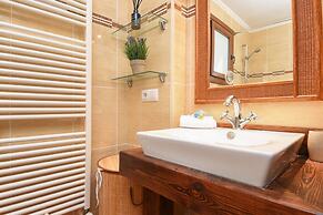 Las Macadas in El Tosalet